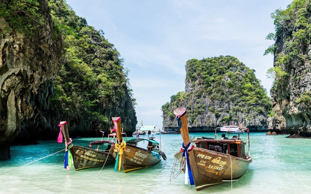 Leć na Phuket (Tajlandia) w sezonie za 2500 PLN!