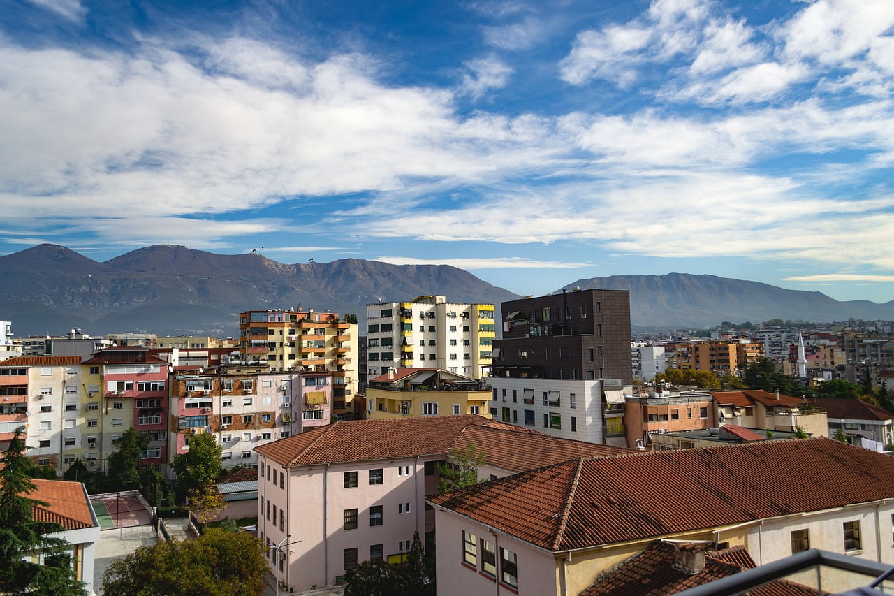 tanie loty Albania